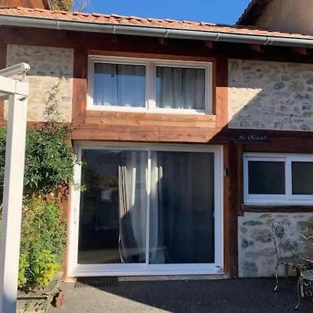 Bed & Breakfast D'hotes Regades